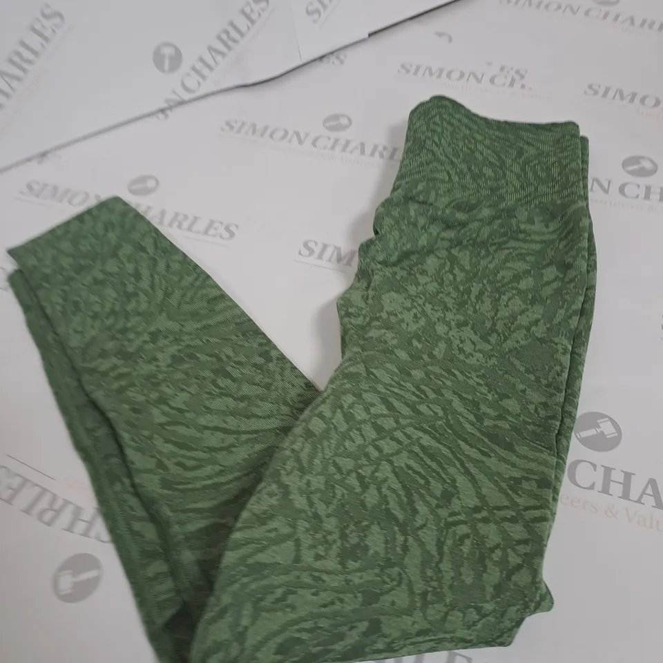 GYMSHARK GREEN PRINT STYLE GYM PANTS 