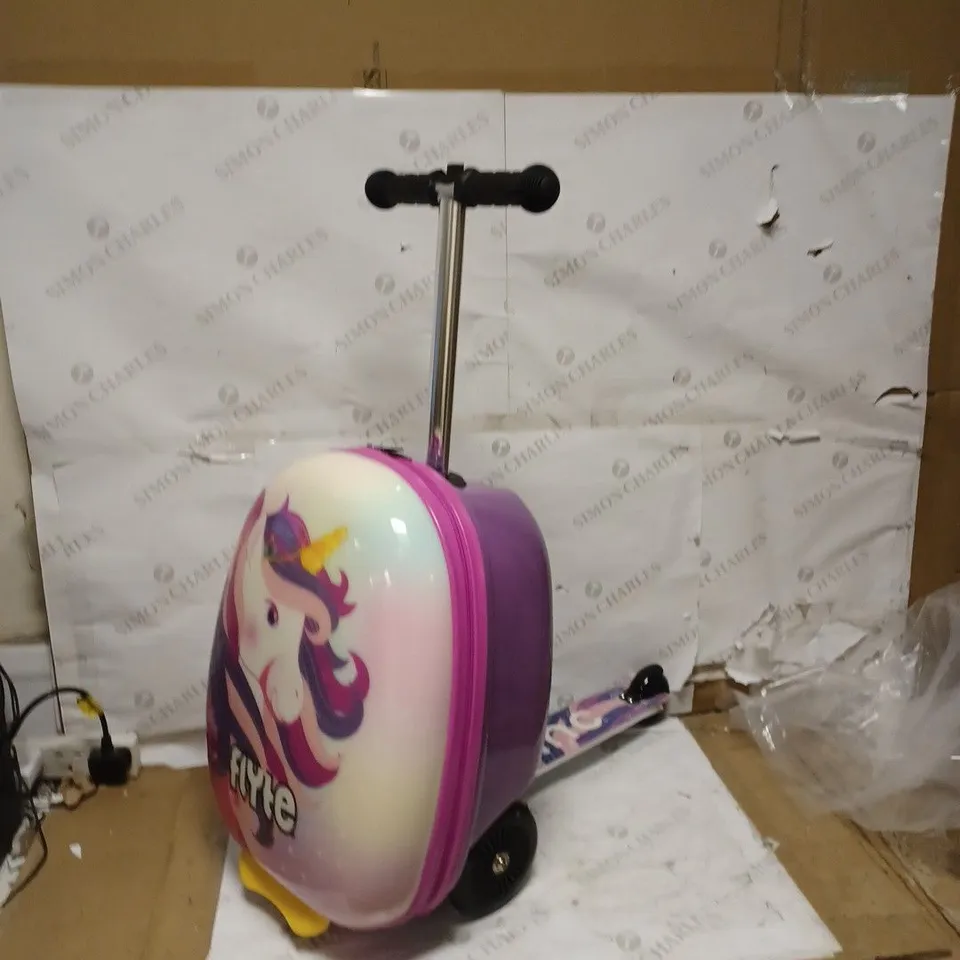 FLYTE MIDI 18 INCH LUNA THE UNICORN SCOOTER