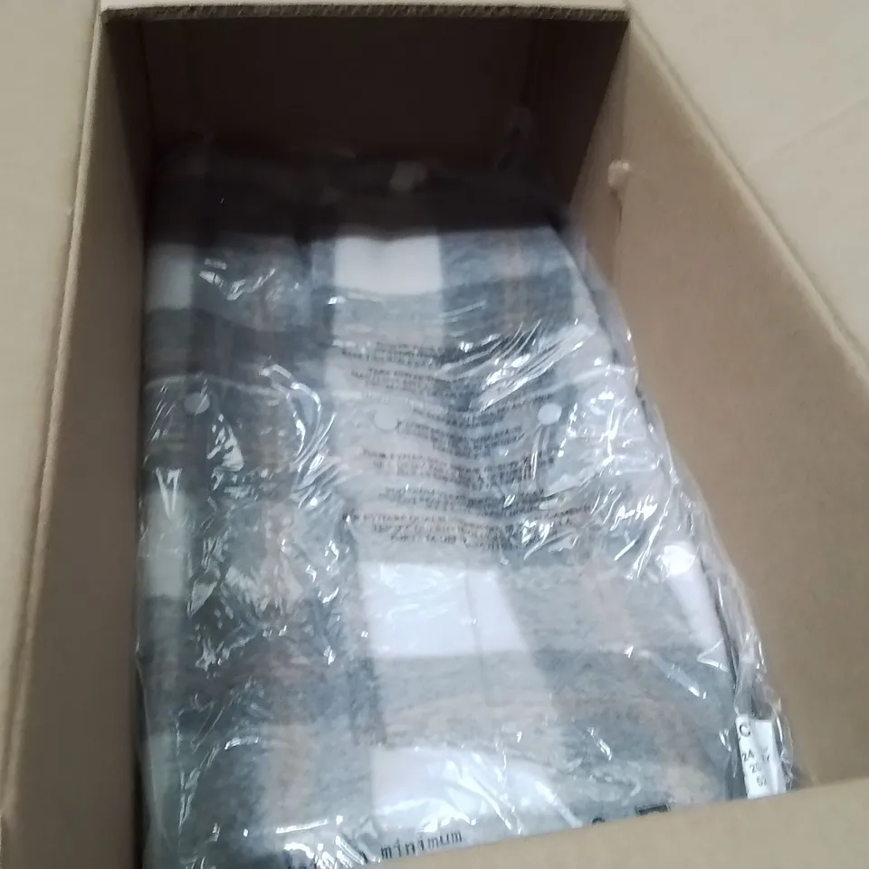 BOXED BRAND NEW APPROXIMATELY 8 SIMPLY BE WOOL BOMBER JACKET GREY SIZE 24