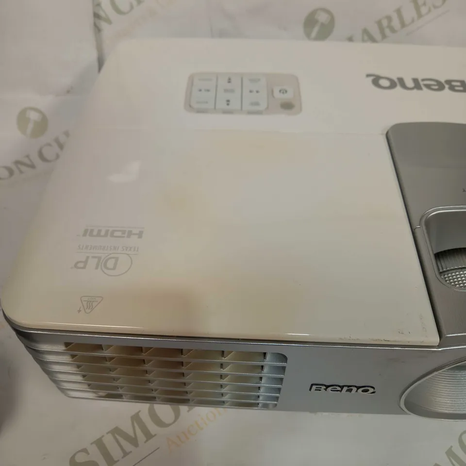 BENQ W2700 4K HDR CINEMATIC PROJECTOR