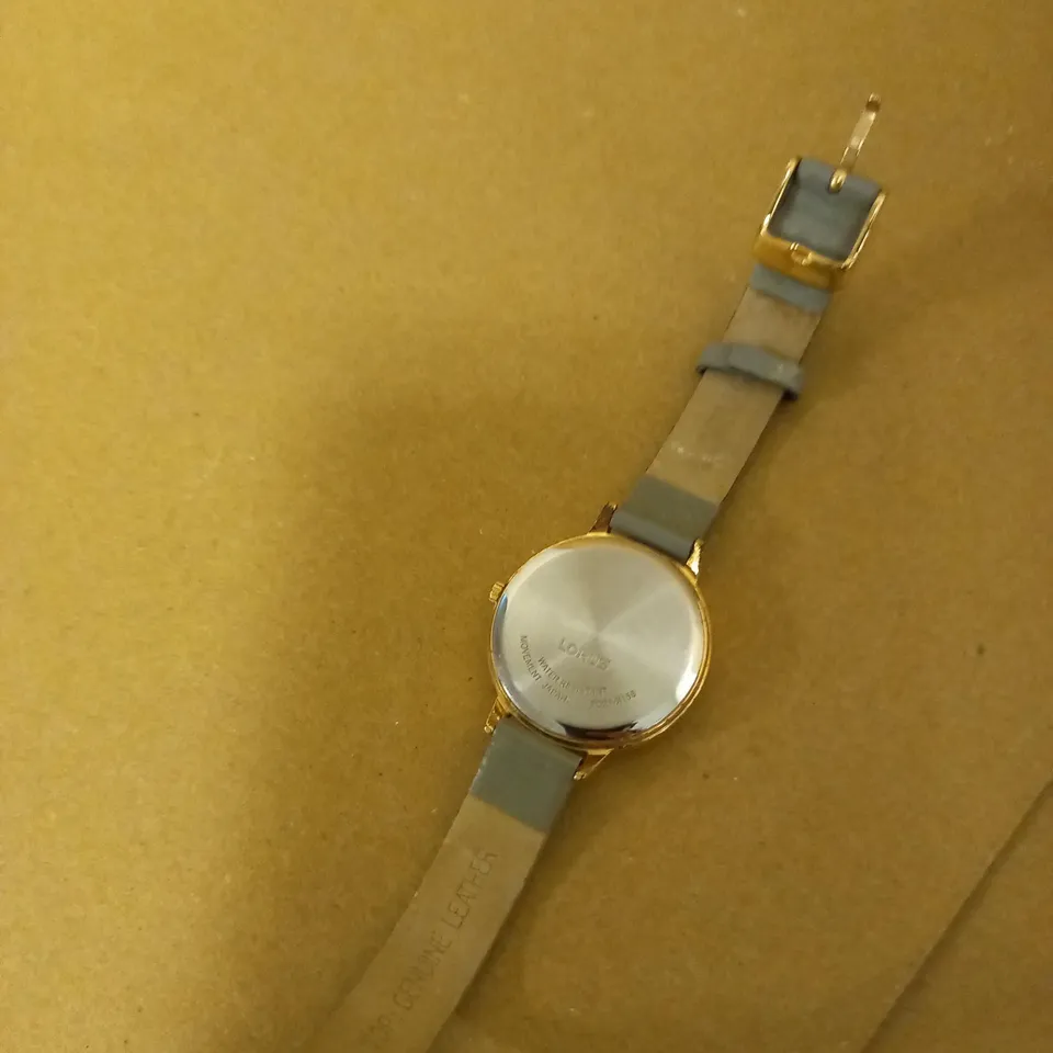 LORUS WOMENS LEATHER STRAP WATCH 