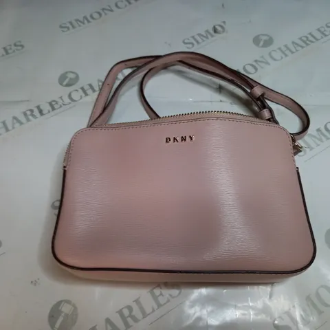 DKNY LEATHER SHOULDER BAG