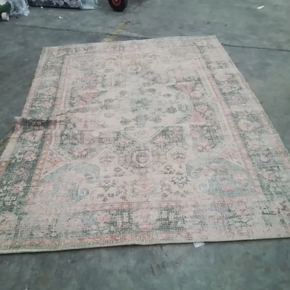 QUALITY DESIGNER AREA RUG - APPROXIMATELY 220X160CM