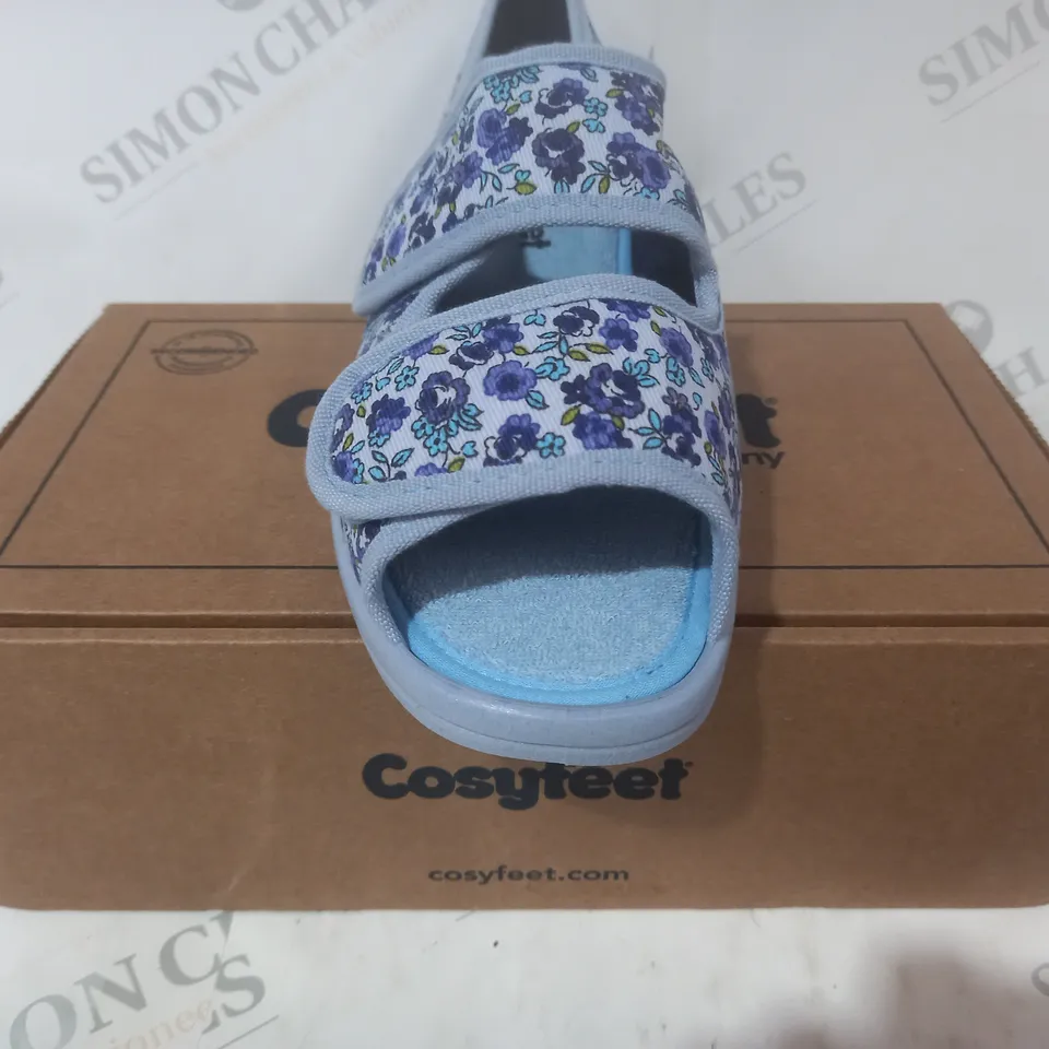 BOXED PAIR OF COSYFEET SHOES IN BLUE/LILAC FLORAL UK SIZE 7