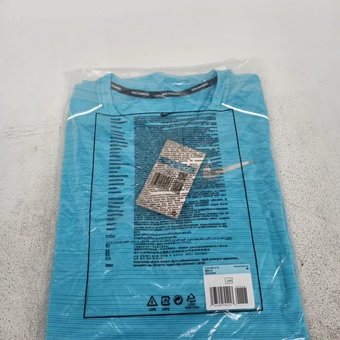 NIKE RUNNING T-SHIRT – SIZE M
