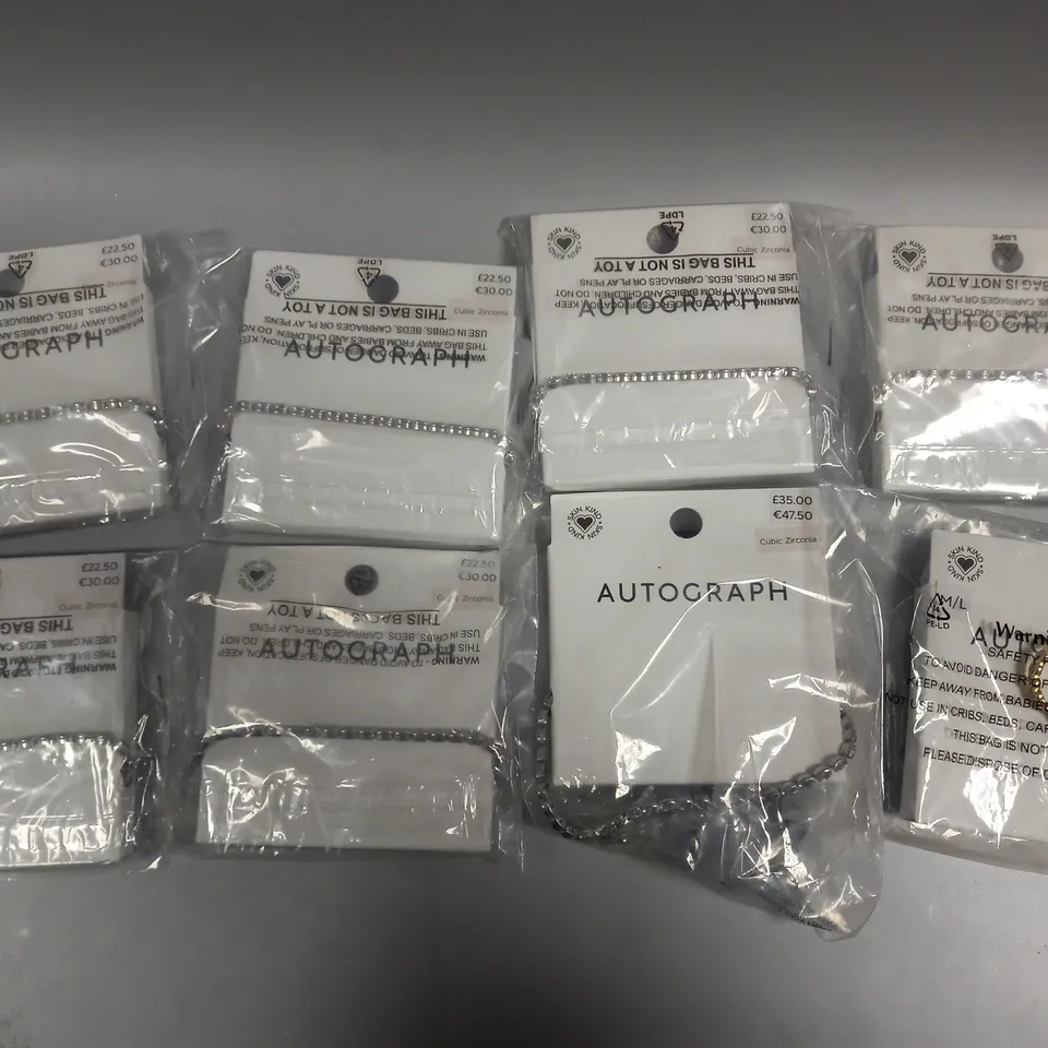 APPROXIMATELY 15 ASSORTED AUTOGRAPH JEWELLERY PRODUCTS IN VARIOUS DESIGNS 