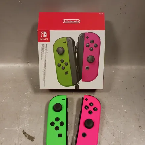 NINTENDO SWITCH JOY-CON PAIR - GREEN/PINK