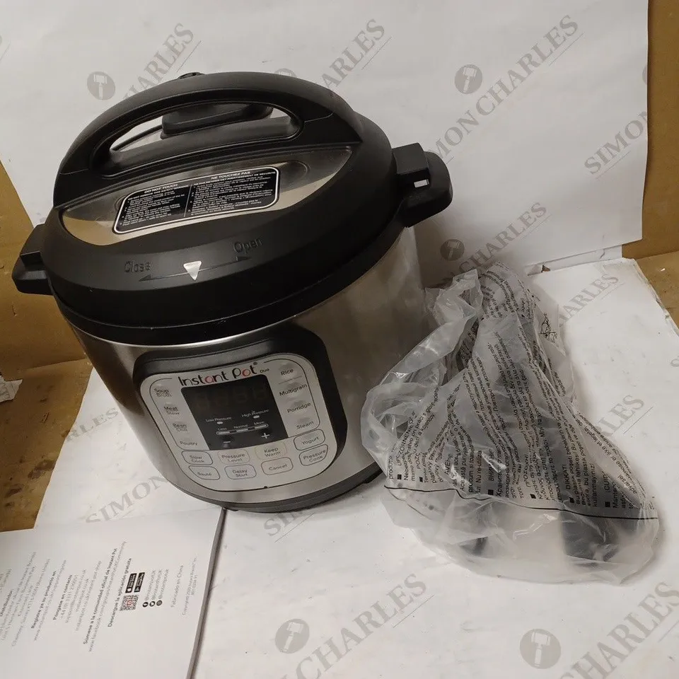 INSTANT POT DUO SMART PRESSURE COOKER