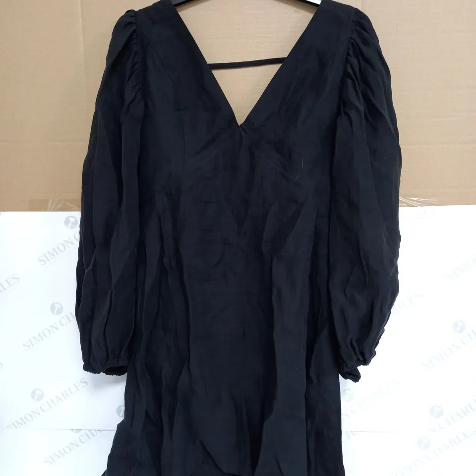 NOBODYS CHILD ZENDAYA MINI DRESS PLAIN IN BLACK - UK 12
