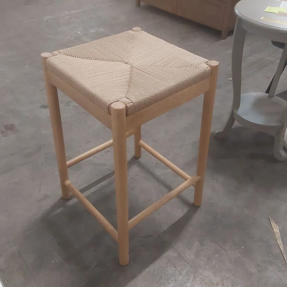CROCKER 65CM BAR STOOL