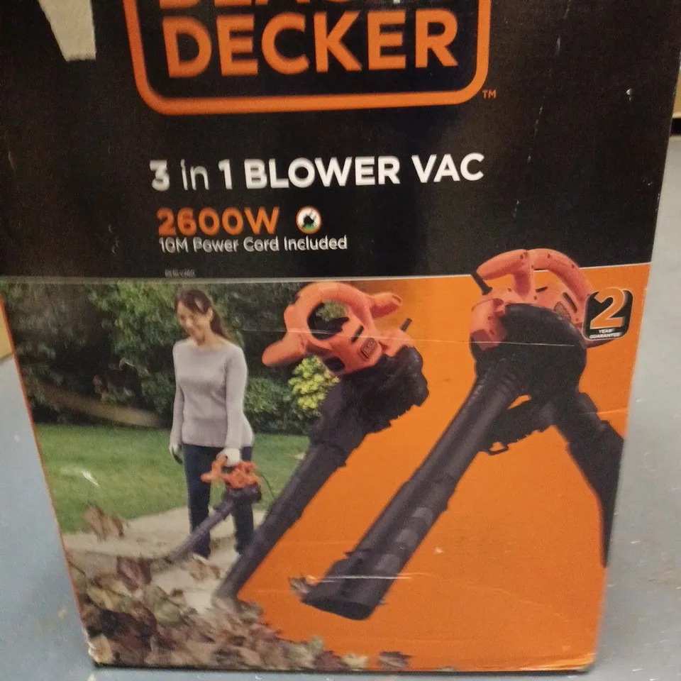 BLACK DECKER 3 IN 1 BLOWER VAC 2600W