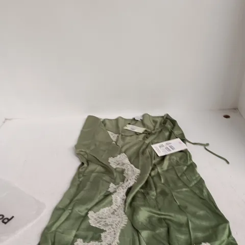 NEVER FULLY DRESSED GREEN LACE WRAP MIDI SKIRT – SIZE M