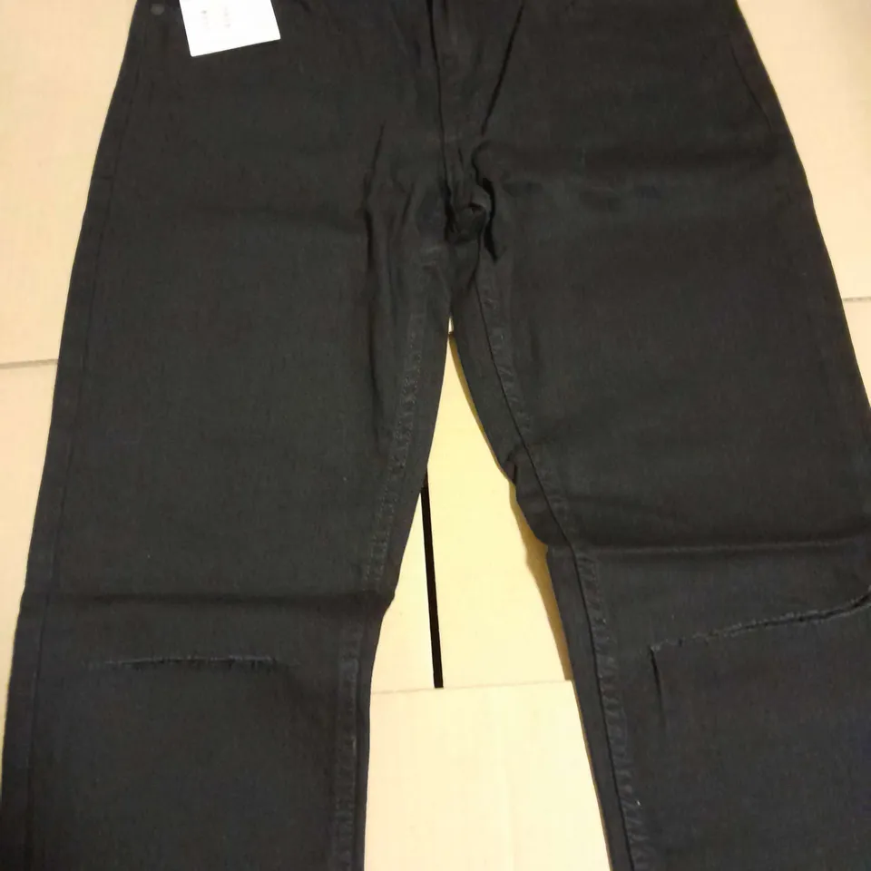 ONLY & SONS SLIM DENIM PANTS IN BLACK - 30/32
