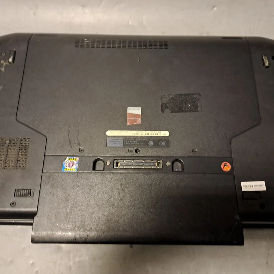 DELL LATITUDE E5530 LAPTOP