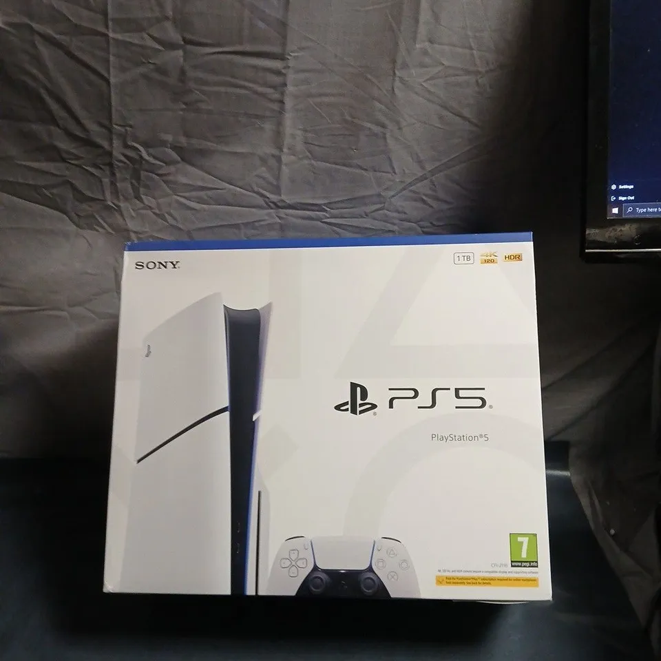SONY PLAYSTATION 5 CONSOLE – BOXED (DISC VERSION) - 1TB
