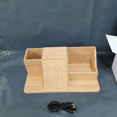 WOOD BLOCK USB DESK ORGANISER