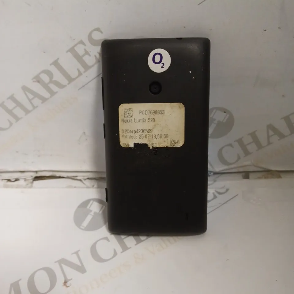 NOKIA LUMIA 520 MOBILE PHONE