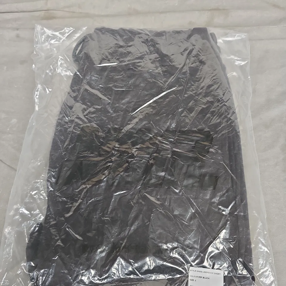 BAGGED NOIR LOOPBACK SHORTS IN BLACK - SMALL