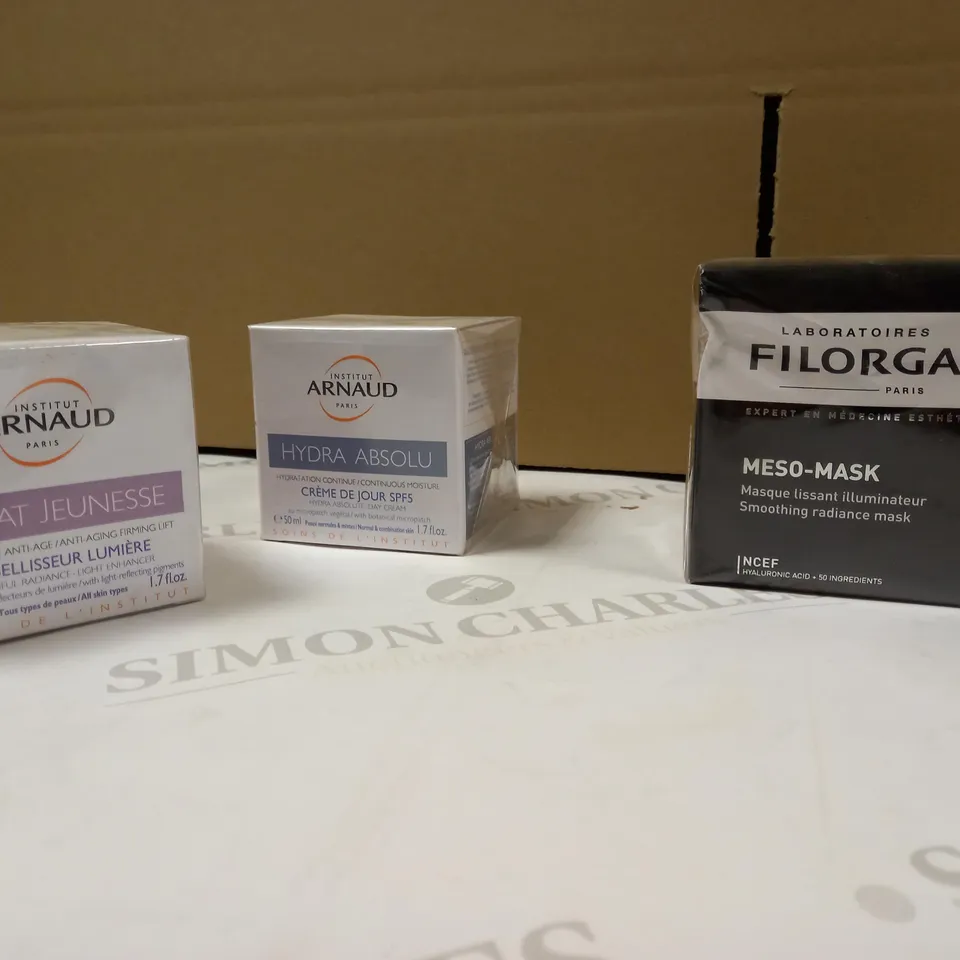 LOT OF APPROX 3 ASSORTED BEAUTY PRODUCTS TO INCLUDE: MESO-MASK, ARNAUD