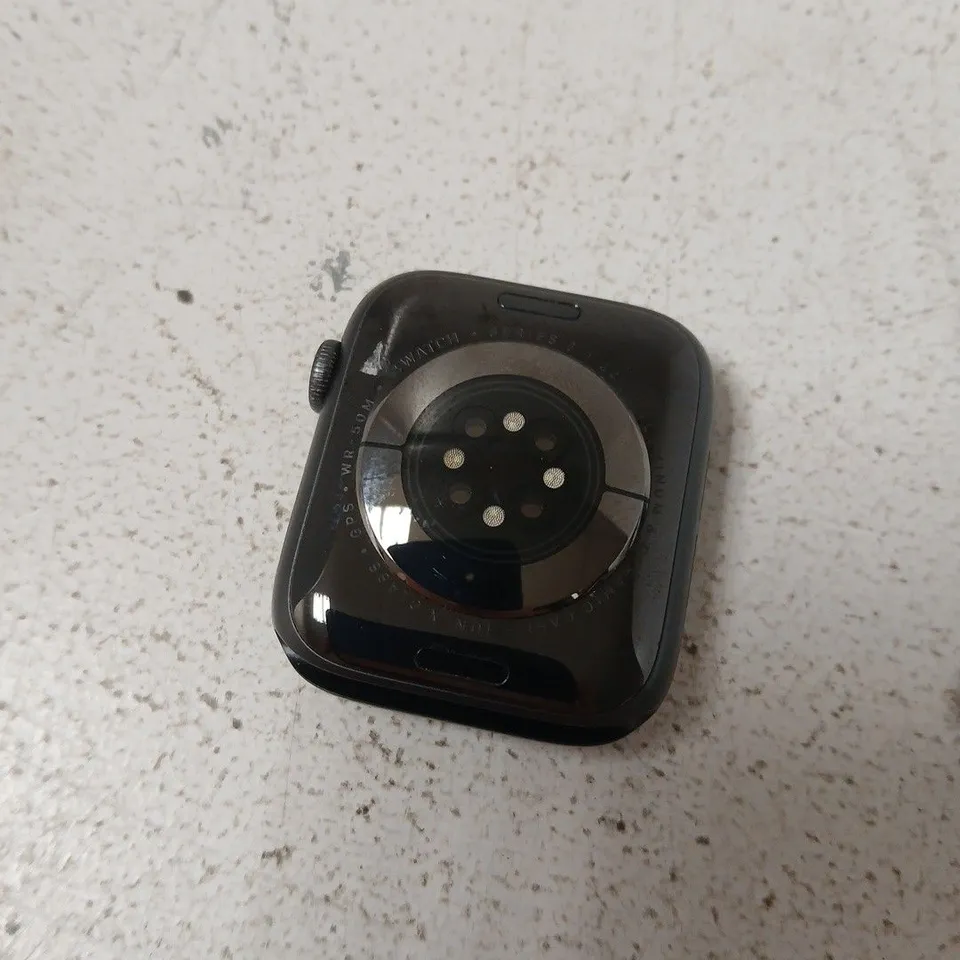 APPLE WATCH SERIES 6 44MM GPS ALUMINIUM