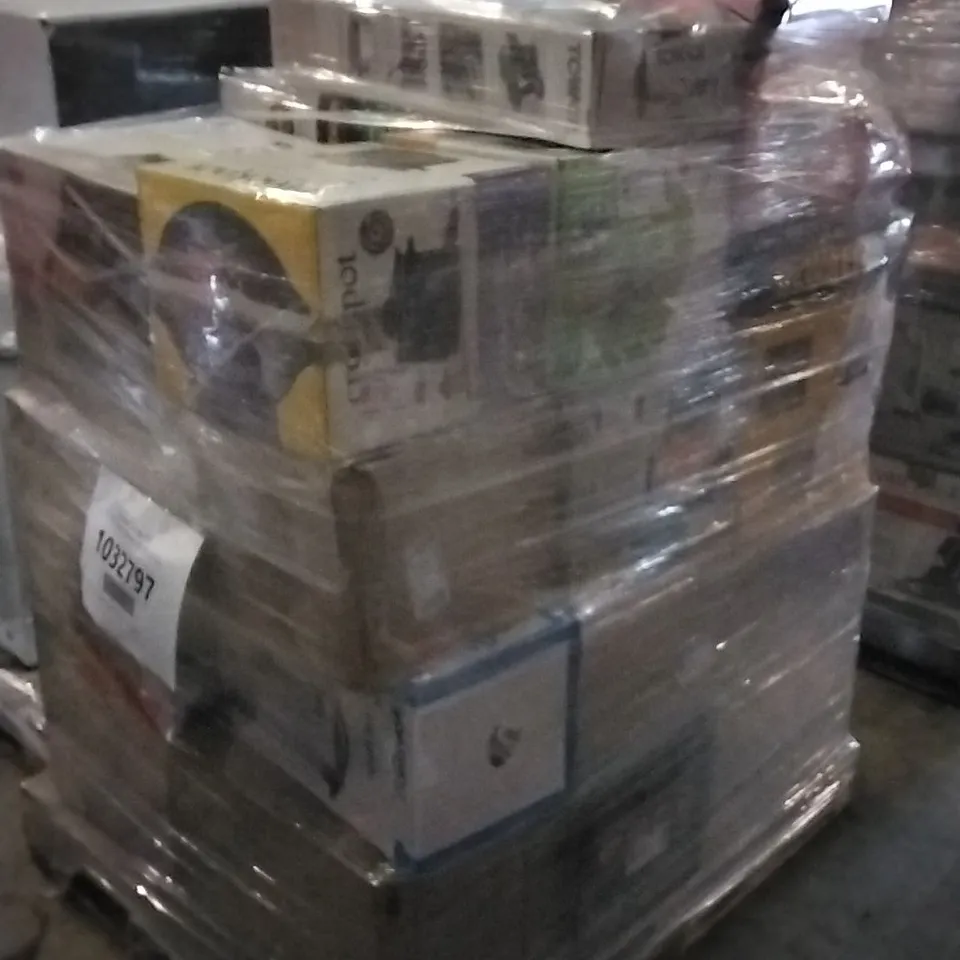 PALLET OF APPROXIMATELY 21 UNPROCESSED RAW RETURN HOUSEHOLD AND ELECTRICAL GOODS TO INCLUDE;