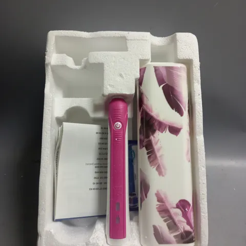 BOXED ORAL B PRO 1 680 ELECTRIC TOOTHBRUSH