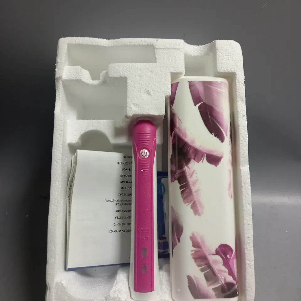 BOXED ORAL B PRO 1 680 ELECTRIC TOOTHBRUSH