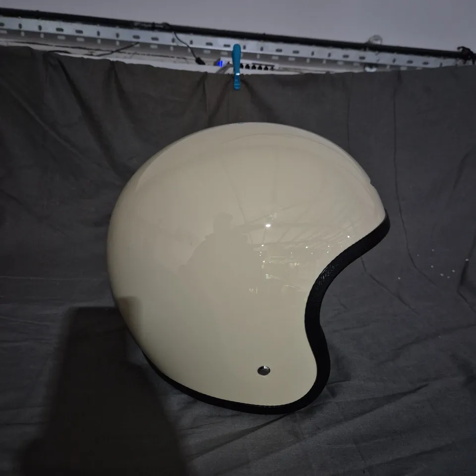 DAVIDA SPEEDSTER V4 MOTORCYCLE HELMET