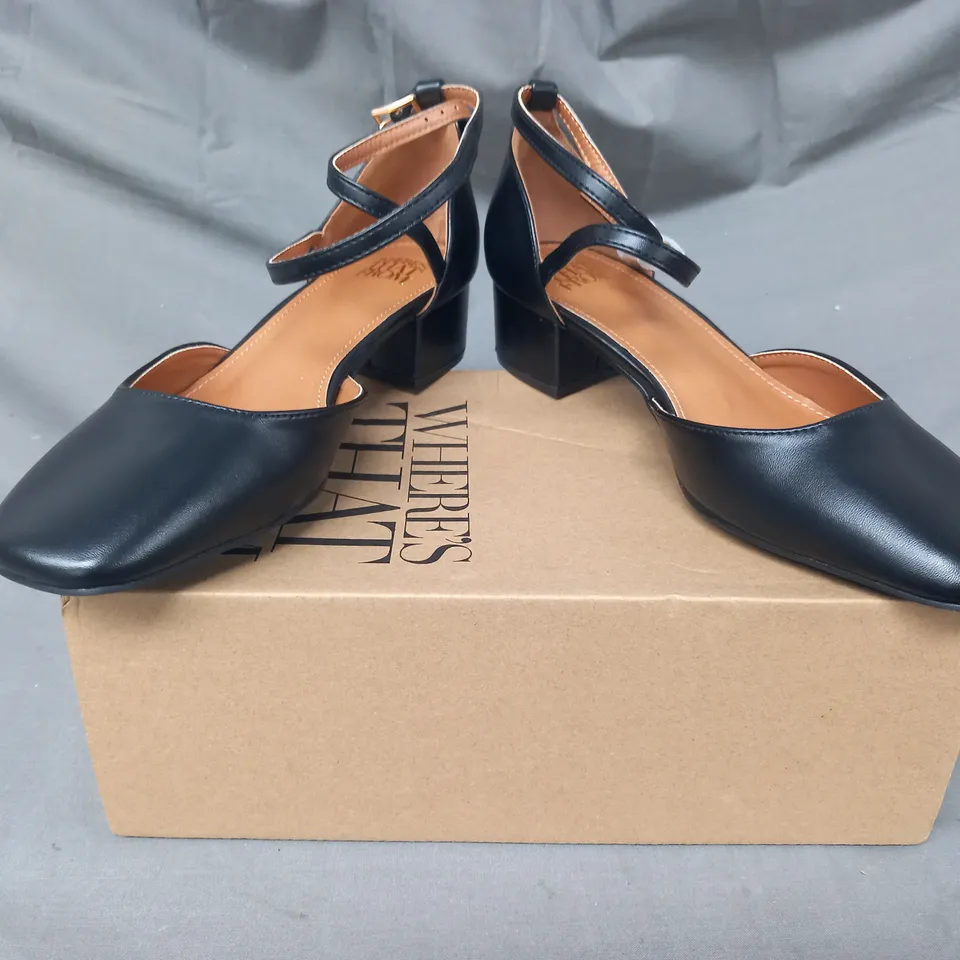 BOXED PAIR OF WHERE'S THAT FROM LOW HEEL SHOES IN BLACK UK SIZE 5