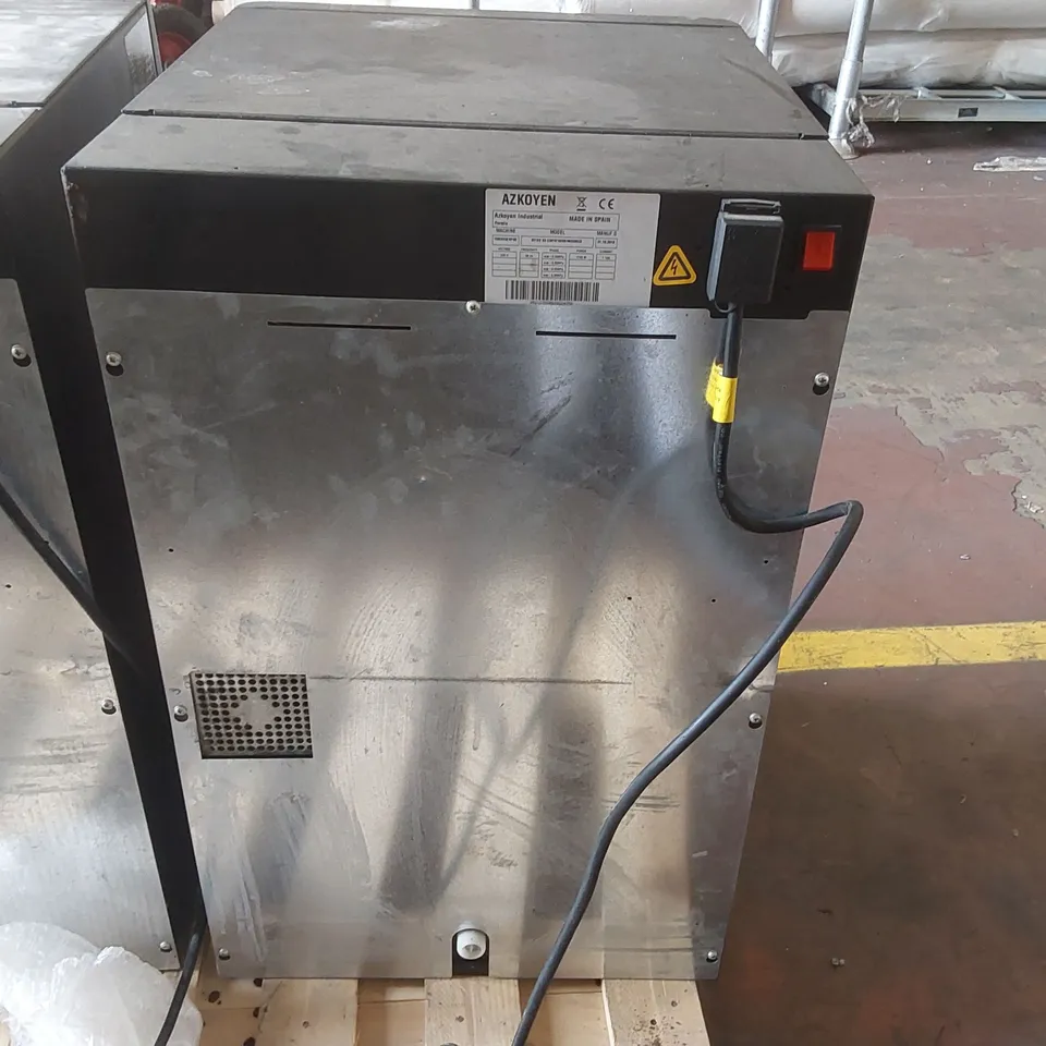 AZKOYEN VITRO S5 COMMERCIAL COFFEE MACHINE 