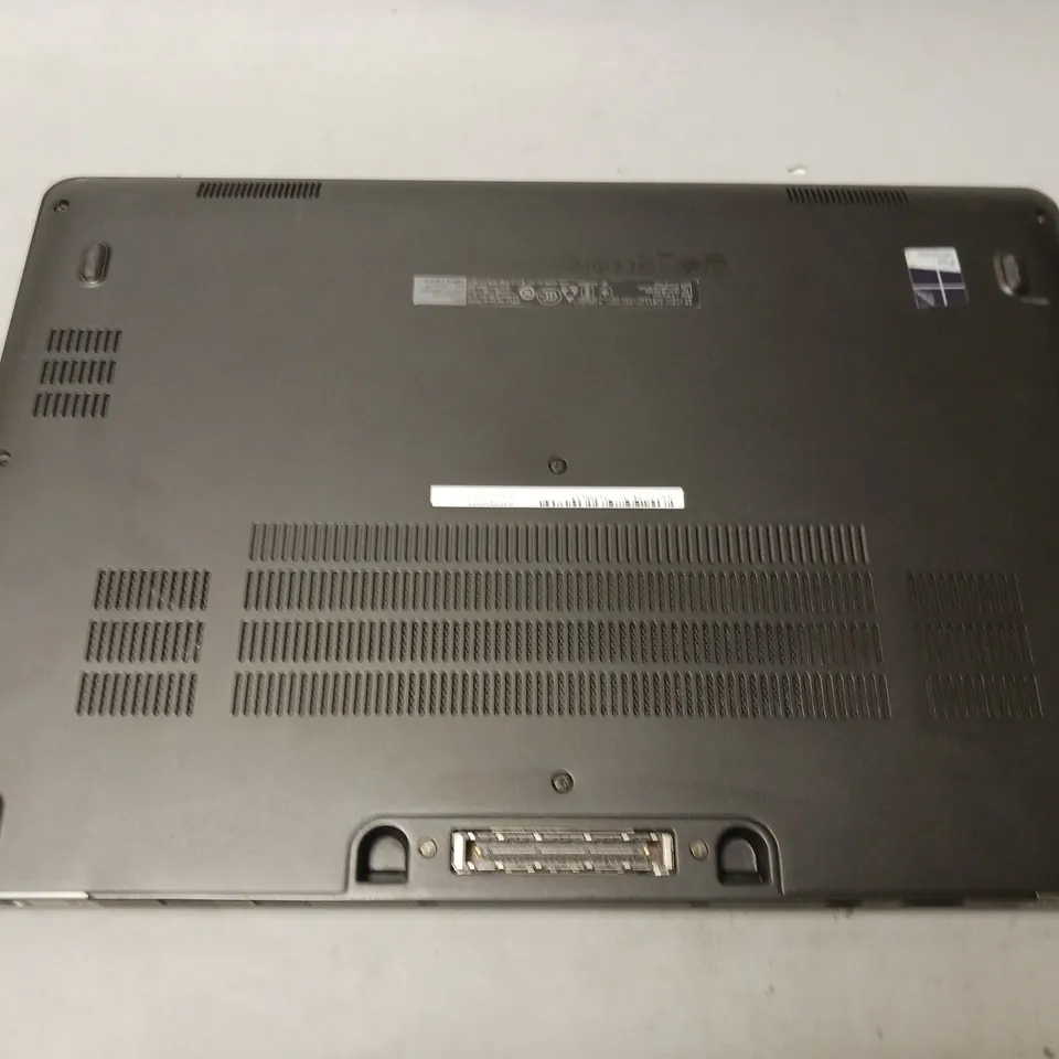 DELL LATITUDE E7470 LAPTOP