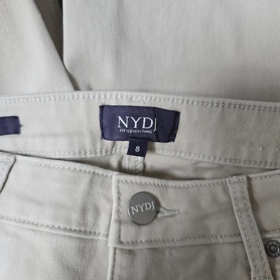 NYDJ CHLOE CAPRI KHAKI TROUSERS - UK 8