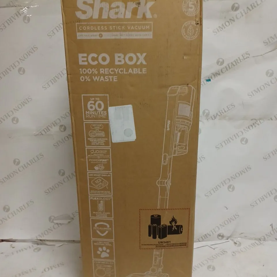 SHARK COMPLETE HOME CORDLESS STICK VACUUM