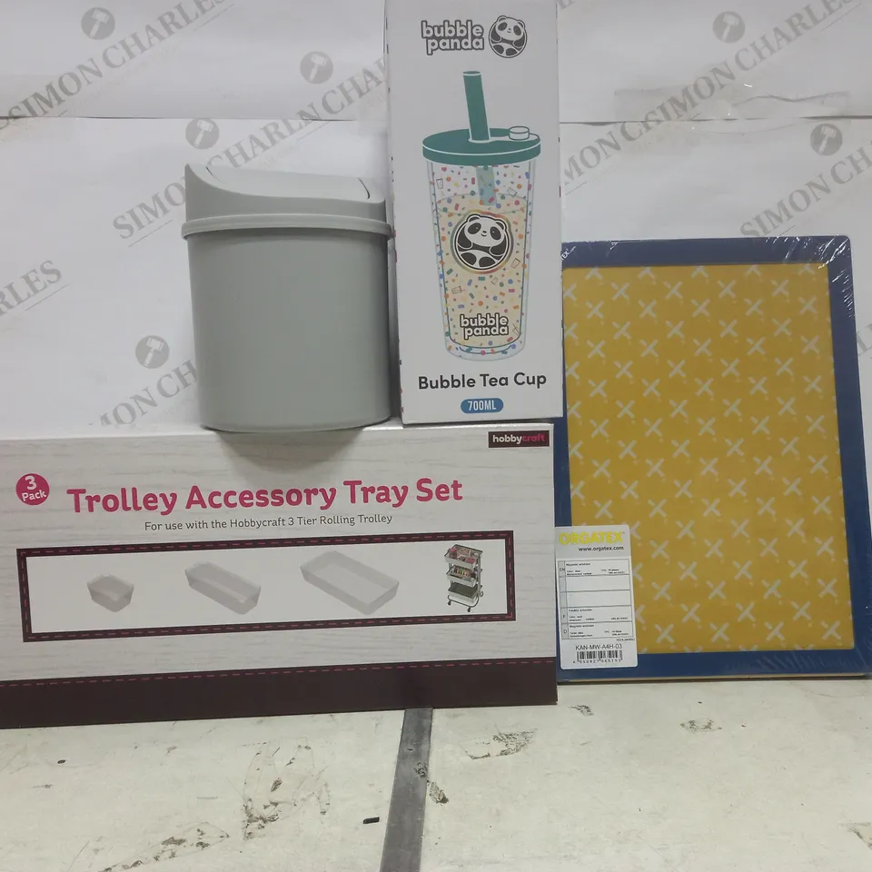 BOX OF APPROXIMATELY 10 ASSORTED ITEMS TO INCLUDE - PLASTIC SMALL BIN - BUBBLE PANDA CUP - TROLLEY ACCESSORY TRAY SET ETC