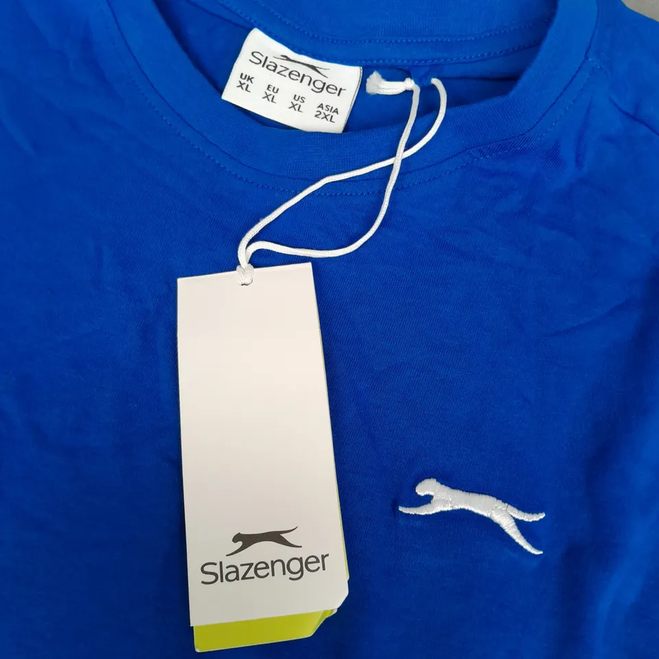 SLAZENGER PLAIN TEE IN BLUE - XL