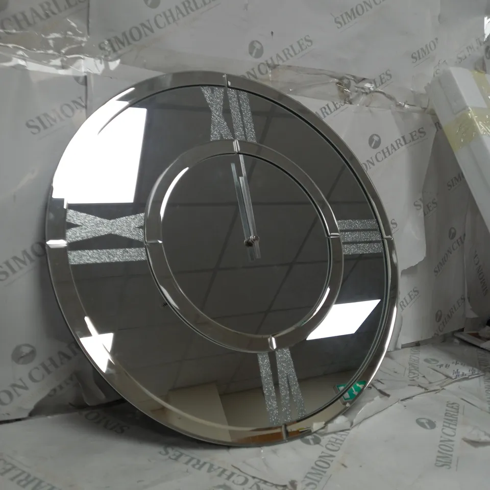 JM BY JULIEN MACDONALD ROUND GLITTER FLOATING CLOCK