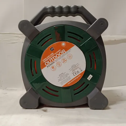 OUTDOOR WEATHERPROOF 2 SOCKETS 15M