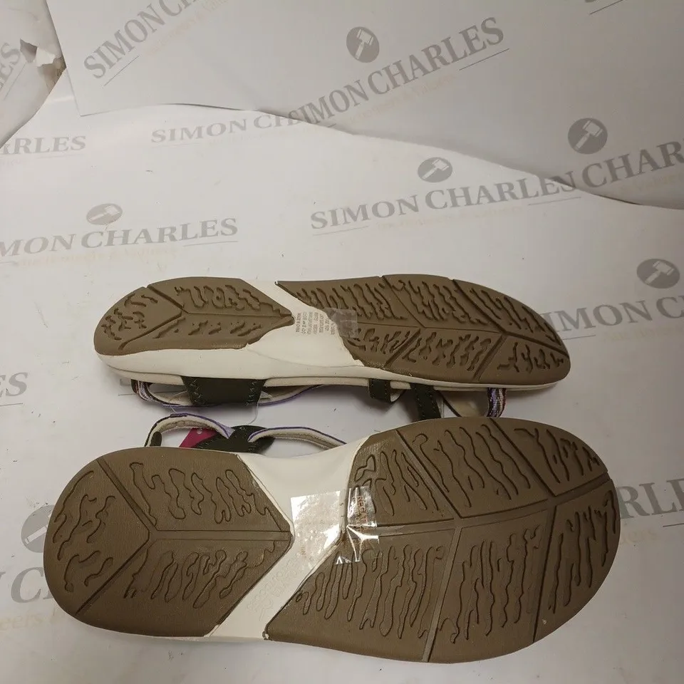 REGATTA LADY ROMA SANDALS SIZE 5