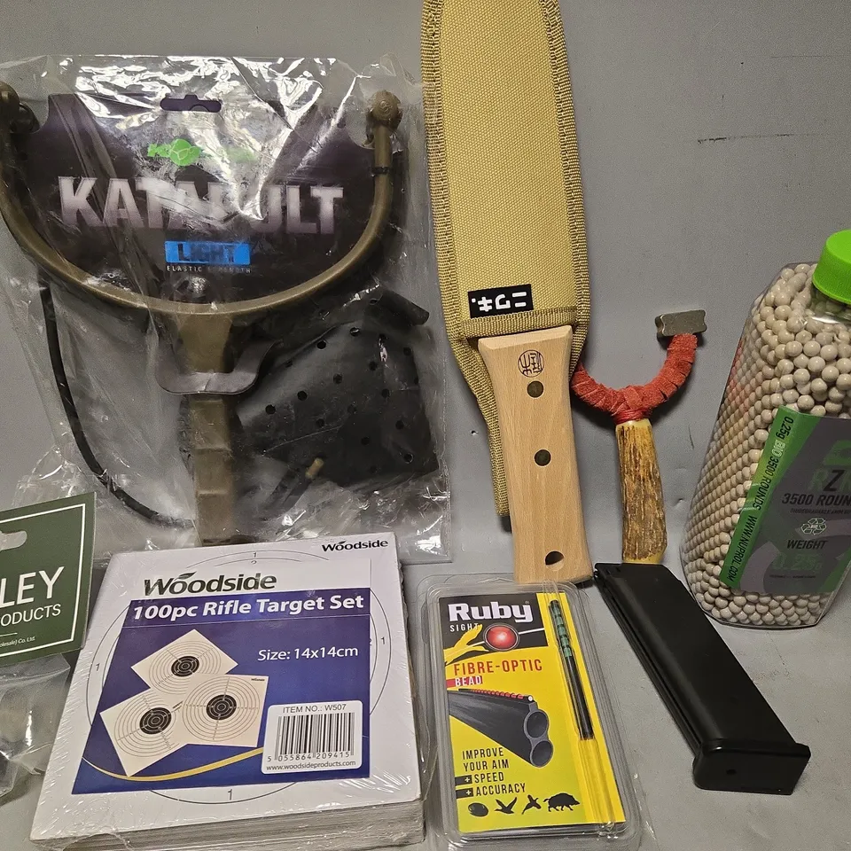 APPROX 8 ASSORTED ITEMS TO INCLUDE KATAPULT, AMMUNITION ROUNDS, RIFLE TARGET SET, ETC 