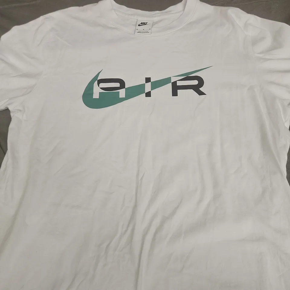 Nike White T-Shirt with AIR Graphic – Men's Medium