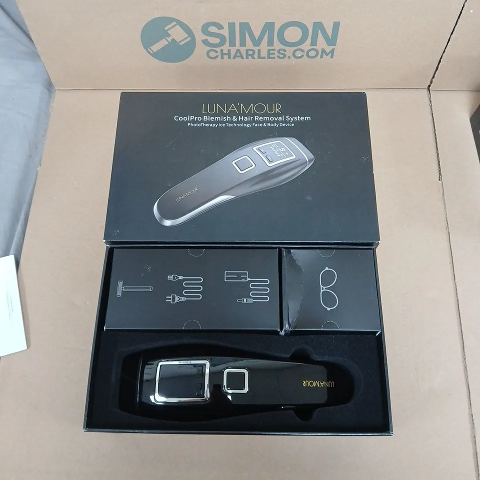 LUNA'MOUR COOLPRO BLEMISH & HAIR REMOVAL SYSTEM