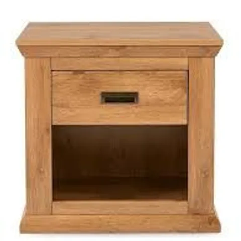 BOXED CLIFTON OAK EFFECT LAMP TABLE - COLLECTION ONLY