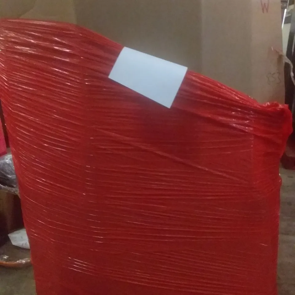 PALLET OF ASSORTED ITEMS INCLUDING BEACH TOY TABLE, LED FILAMENT BULB, ACUPRESSURE MAT, POP UP TENT
