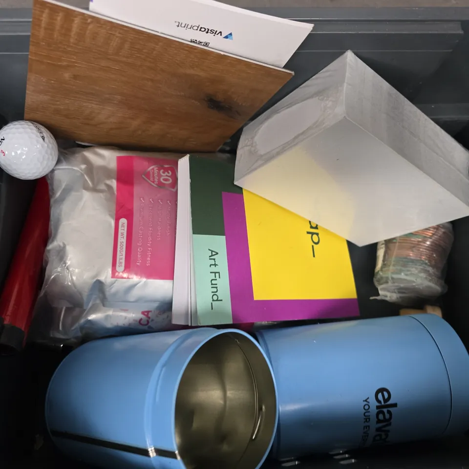 APPROXIMATELY 8 ASSORTED HOUSEHOLD ITEMS TO INCLUDE ART MAP, SRIXION GOLF BALL, CASTING POWDER, ETC