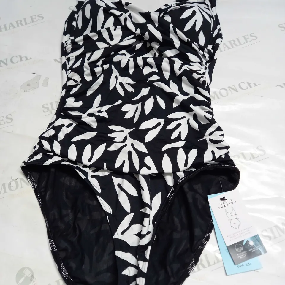 M&S MAGIC SHAPING TROPICAL FLORAL DESIGN SWIMSUIT IN BLACK/WHITE - SIZE 10