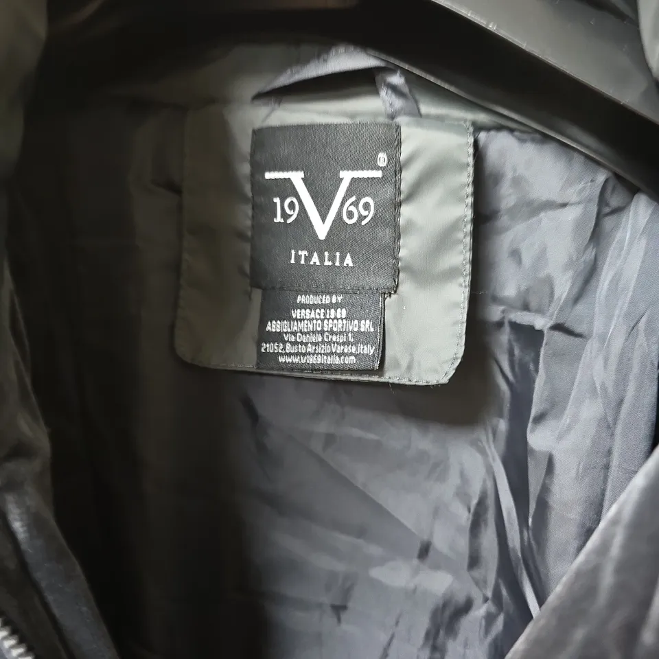 19V69 ITALIA GIUBOTTI LUNGO LONG COAT IN GREY - MEDIUM