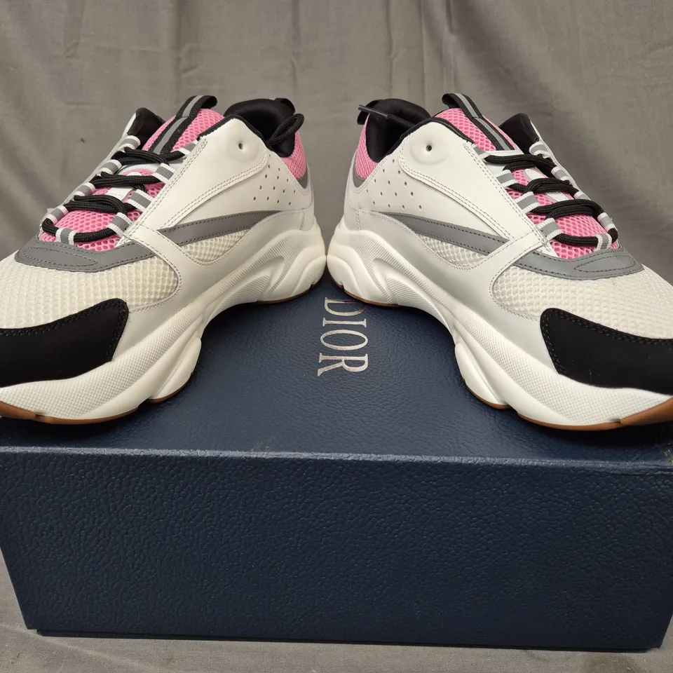 BOXED PAIR OF DIOR B22 SHOES IN WHITE/PINK EU SIZE 43