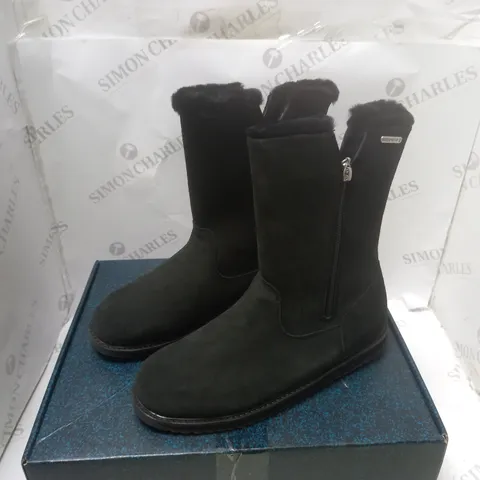 EMU AUSTRALIA GRAVELLY BOOTS BLACK - SIZE 8