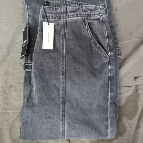 KAREN MILLEN DENIM BUTTON FRONT STRAIGHT LEG JEANS IN MID-GREY SIZE UK 12