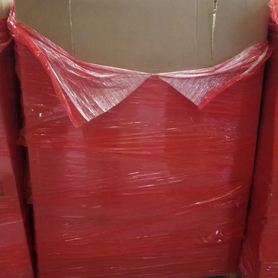 PALLET CONTAINING ASSORTED PRODUCTS INCLUDING ELECTRIC CLOTHES DRYER, FOLDING CLOTHES HANGER, SLOW-CLOSE TOILET SEAT & ELECTRIC HEATED BLANKET